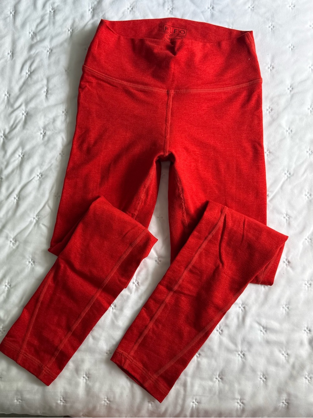 Fleo Bright Red High-Rise Leggings